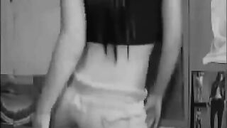 Hot Amateur MILFs Show Off Their Best Dancing & Booties in Private Cam