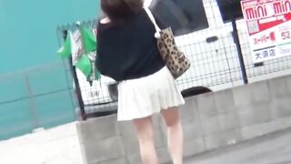 Peeing Outdoor Lady - A Daring Adventure in Public