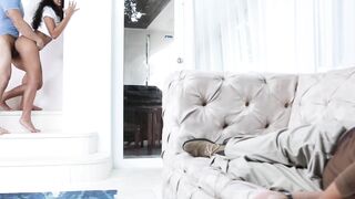 Ebony Sluts Step-Brother's Big Load - Facial Blowjob