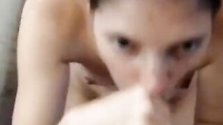 Hot Milf Gives Sensual Oral Pleasure With A Perfect Ending - POV