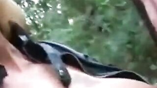 Blondie Outdoor German Deepthroat & Facial