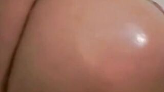 Amateur Hottie's Butt Showcase - Live Cam Model