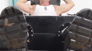 Muscle Stud Gets Foot Domination Lesson From Fitness Guru