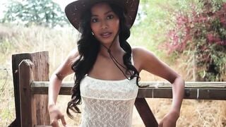 Exotically Erotic Indian Babe Dancing Sensuously in Lingerie