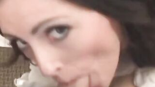Amateurs Share Passionate Lovemaking & Sensual Oral Sex in Bed