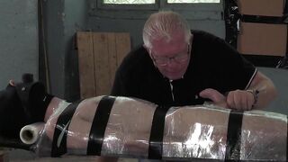 PlastiWrapped - Hot MILF Jessie Murphys' Thick Load of Sperm