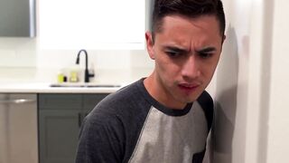 Skinny chick Molly Little shows stepbro that she can squirt while he do the fucking