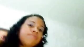 Sexy Latina Pussy Close-Up Webcam Show