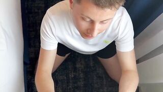 Sporty Jake Worthy blowbanging three super huge dicks