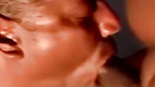 Amateur cums with mature manâs tongue expertise