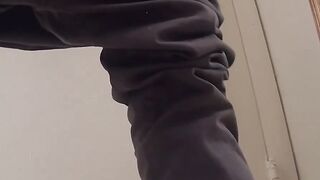 Bearded straight thug Mickey Waters cums on mirror