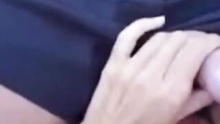 Blonde deutsche Milf beim Outdoor-Sex im Zelt gefilmt