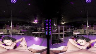 PURITYVR Sinful devil with Laura Fiorentino