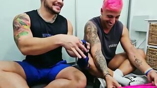 Watch bearded Aksen stand while Kandys mouth worships his thick cock