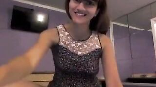 Gaping Ass Spread & Fart on Webcam with Jess