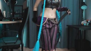 Cosplay Teen Babe Masturbates on Webcam