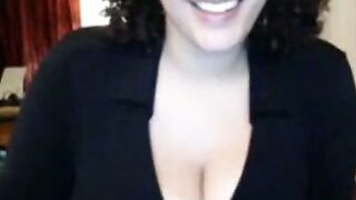 Big-Titted BBW's Webcam Solo Show with Dildo
