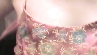 Korean Ex-Model Blows 2 Guys in a Bar