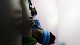 Malaysian Babe from Johor Sucks an Ice Cream