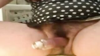 Mature Amateur Masturbates on Webcam
