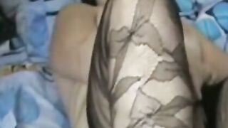 Amateur Cougar with Hairy Bush
