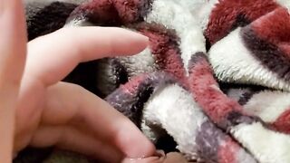 Left-Handed Solo Female Orgasm for the First Time
