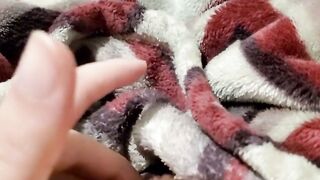 Left-Handed Solo Female Orgasm for the First Time