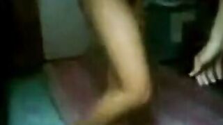 Indonesian Babe Gives Amateur Blowjob