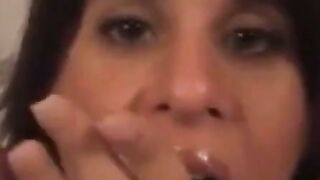 Amateur Foot Fetish Webcam - Solo Toe Sucking
