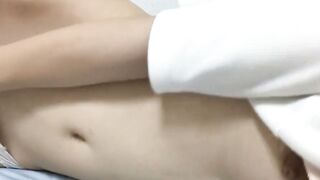 Japanese Teen Masturbates on Webcam