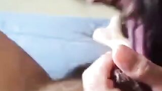 Chupa Chupa: Latina MILF Webcam Show