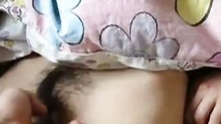 Cumming on My Asian GF Hoe 3