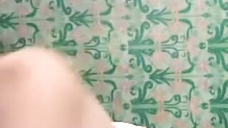 Filipina webcam girl plays for you