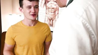OMG! Doctor thats fucking huge!