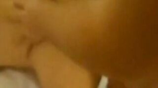 French Amateur Threesome in a Hotel - Offerte