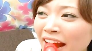 Close-Up Amateur Asian Action with Ayana
