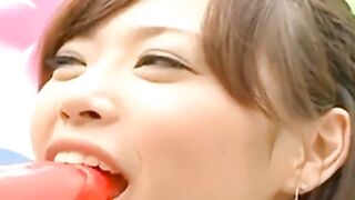 Close-Up Amateur Asian Action with Ayana