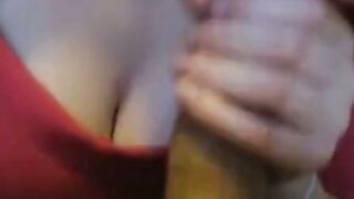 Amateur Babe Sucks a Big Cock Hoe 2
