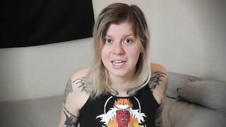 Big-Titted Blonde Begs For Pregnancy During Orgasmic Solo Session