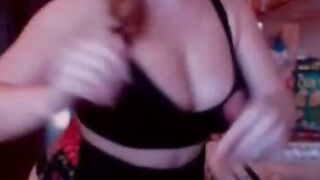 Redheaded Vixen Shows Off Her Perfect Body in Private Cam Show