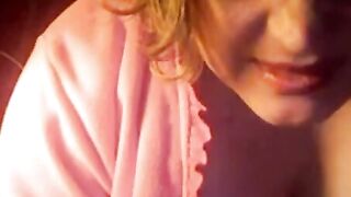 Chubby BBW Masturbates on Cam - Close-Up Pussy Play