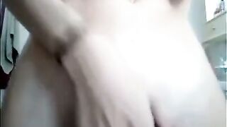 Italian Girl Francesca Masturbates Live on WebCam - SEO Friendly