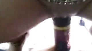 Girl's Solo Cam Show With A Bottle As A Dildo