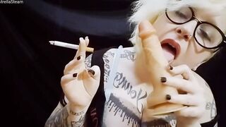 A cigar and a oral sex