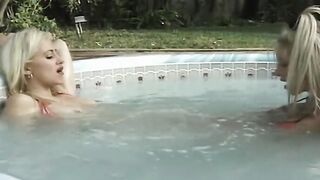 2 babe cunts having fun inside the pool