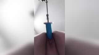 Tight Vagina getting screwed by fucking machine