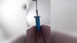 Tight Vagina getting screwed by fucking machine
