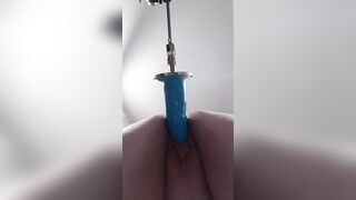 Tight Vagina getting screwed by fucking machine