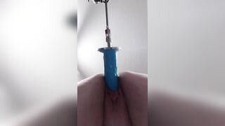Tight Vagina getting screwed by fucking machine