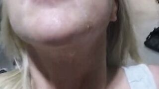 Amateur MILF Wife Loves Cum Facial